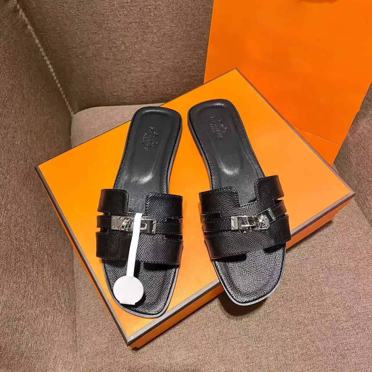 Women'S Flat Sandals with Metal Buckle - Stylish Versatile Spring/Summer New Arrivals Slide Walking Shoes for Girls