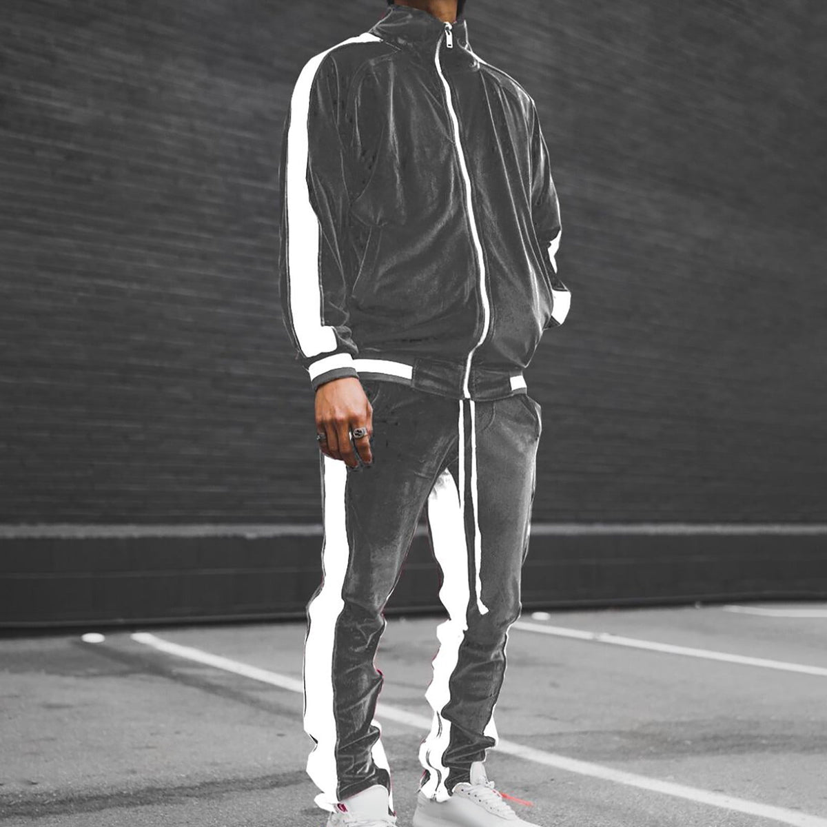 Men'S 2 Pieces Full Zip Tracksuits Golden Velvet Sport Suits Casual Outfits Jacket & Pants Fitness Tracksuit Set(Dark Gray,M)